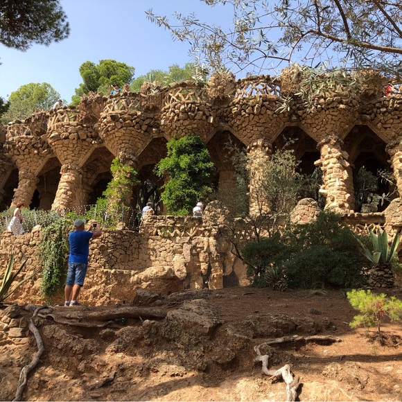 ALL PRICES ARE NEGOTIABLE - Picture 9 of 13